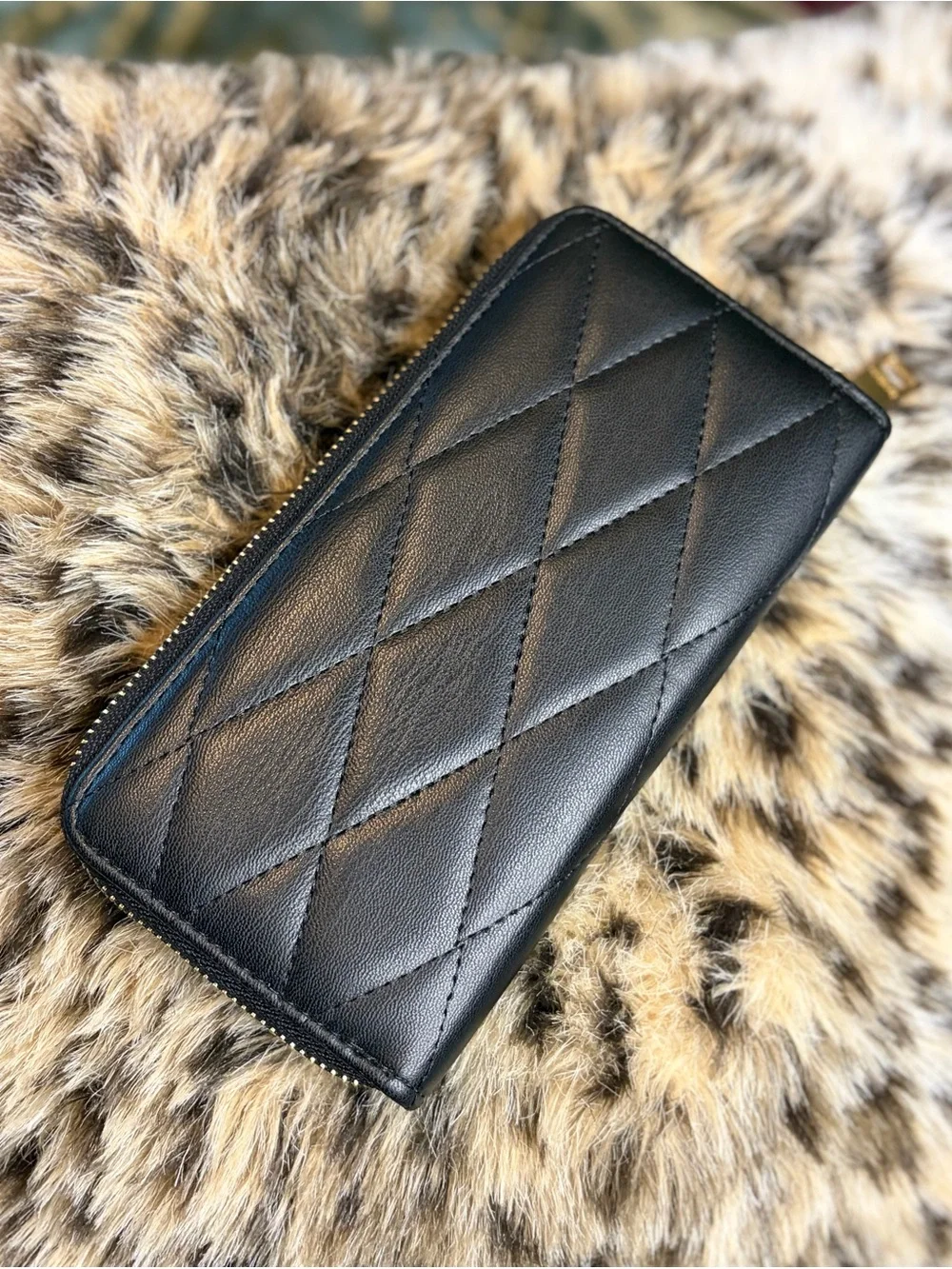 bebe Black Quilted Zip Wallet with Gold Logo Plaque #1329